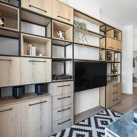 Promitheus 2 Bedroom Apartment *