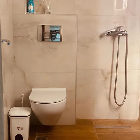 Apartment Hanioti 卡尼奥提